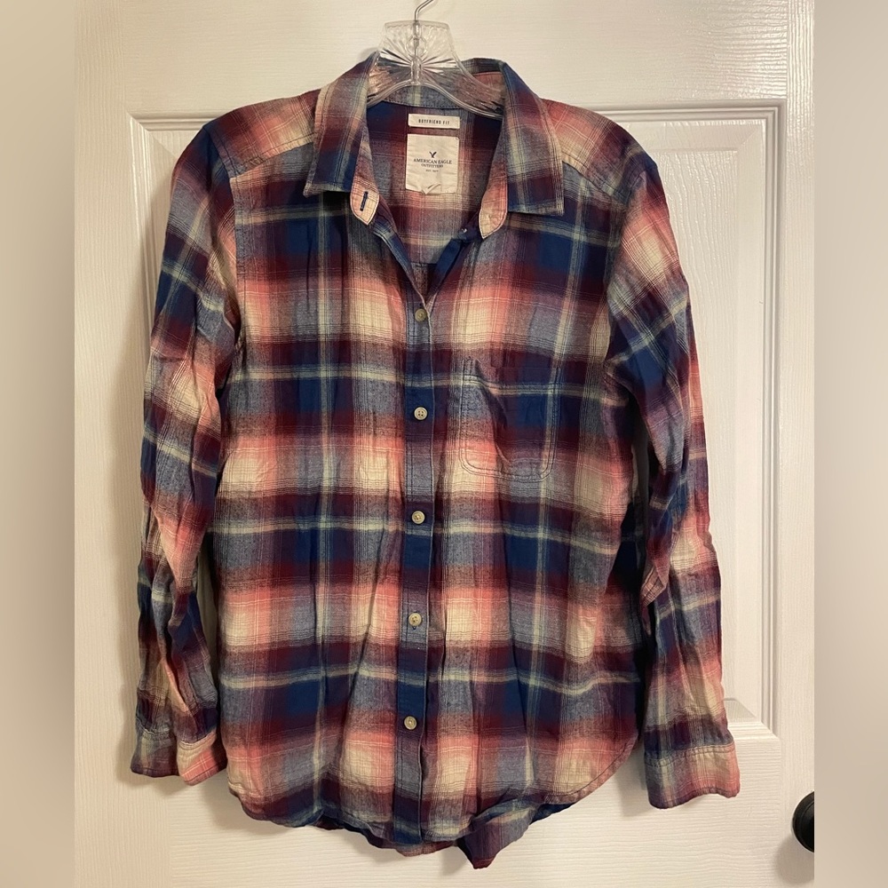 American Eagle Outfitters Boyfriend Button Down Top